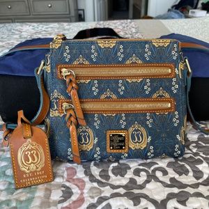 Dooney and Burke club 33 crossbody
